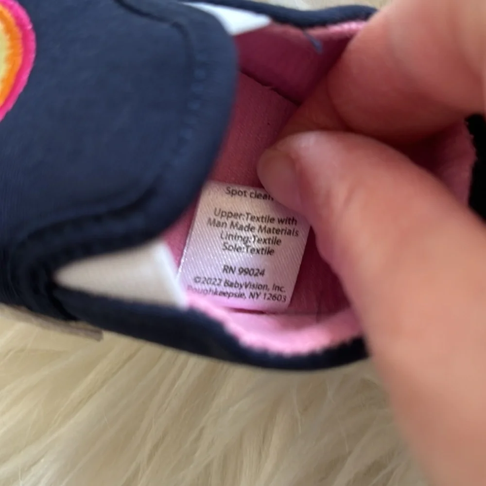 Little Treasures NWOB Rainbow Crib Shoes Navy 0-6 Months